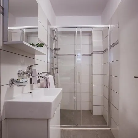 Luxury House Lucija Villa *