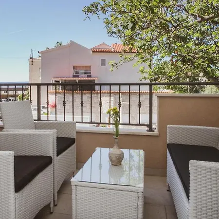 Luxury House Lucija Villa