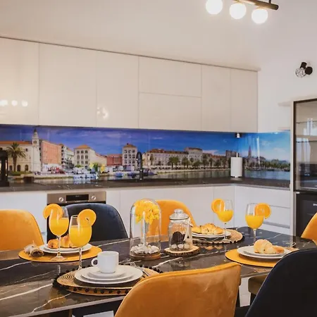 Luxury House Lucija Villa *