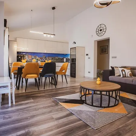 Luxury House Lucija *